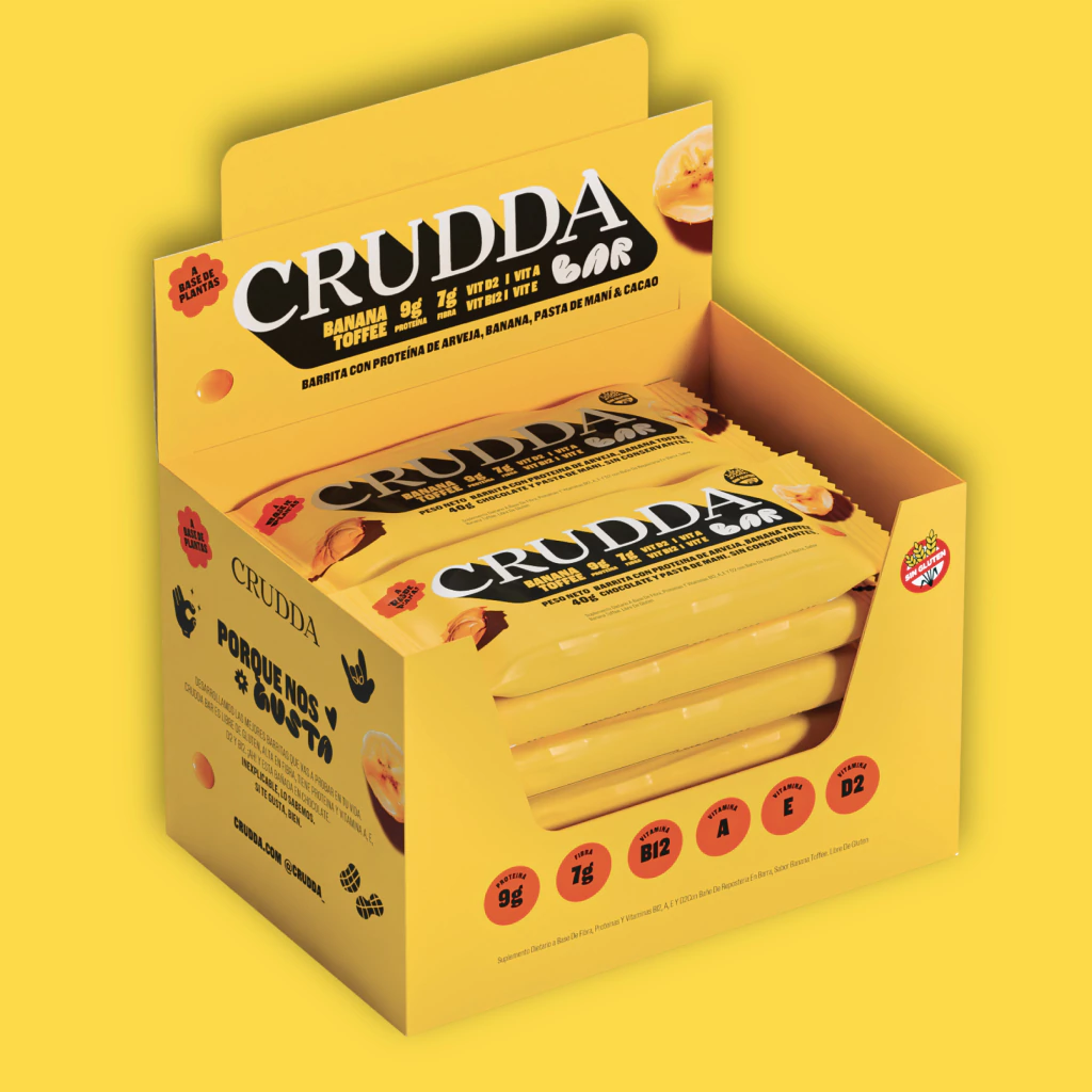 Crudda - Bar Proteica sabor Banana y Toffee (Display x 10 unidades de ...